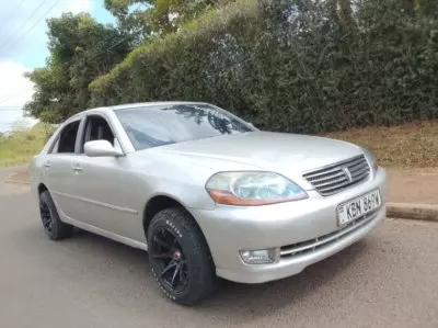 TOYOTA Mark II