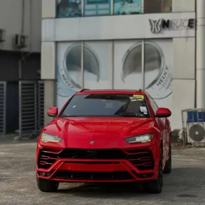 Lamborghini URUS