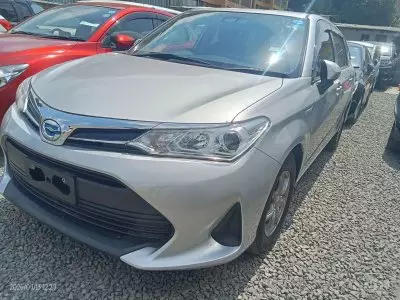 TOYOTA Fielder 