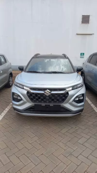 SUZUKI FRONX SUV