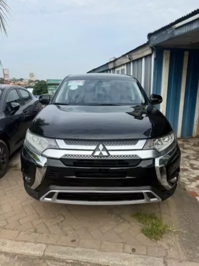 Mitsubishi Outlander hybrid