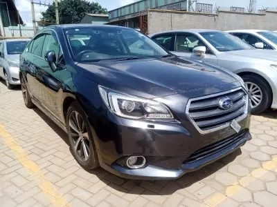 Subaru Legacy B4