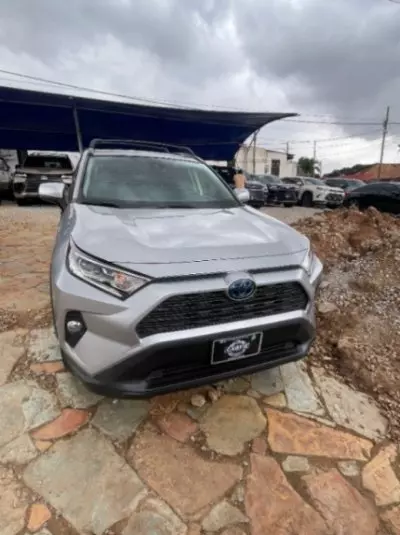 TOYOTA RAV 4