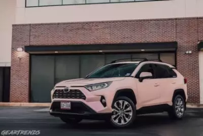 TOYOTA RAV 4