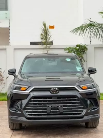 TOYOTA Highlander