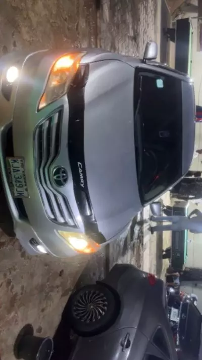 TOYOTA Camry