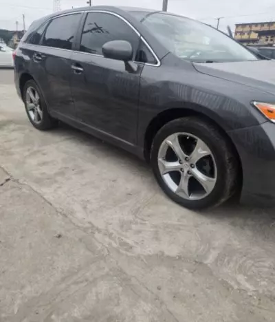 TOYOTA Venza