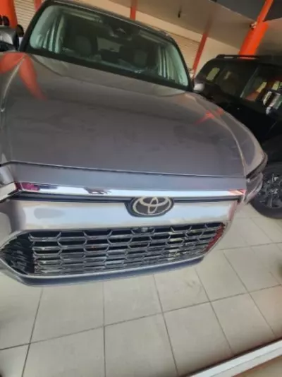 TOYOTA Grand Highlander