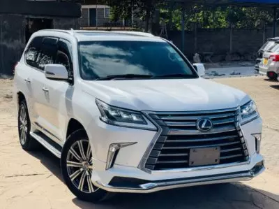 Lexus LX 570