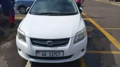 Toyota Fielder 