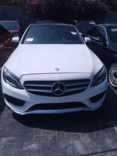 Mercedes-Benz C 400