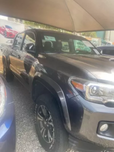 Toyota Tacoma