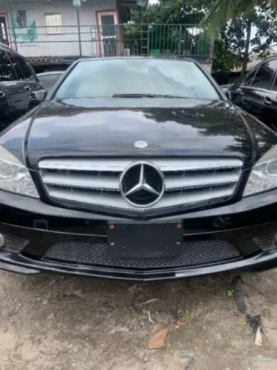 Mercedes-Benz C 300