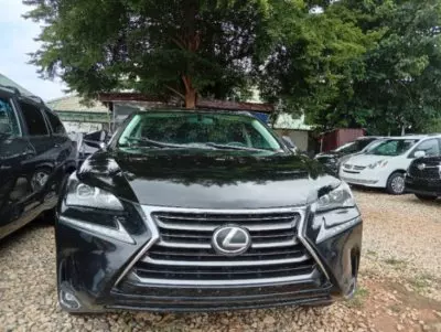 Lexus NX 200