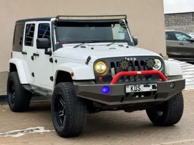 JEEP Wrangler Sahara