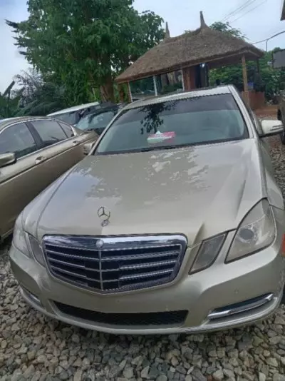 Mercedes-Benz E350