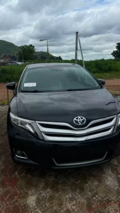 TOYOTA Venza