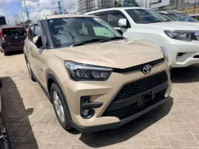 TOYOTA Raize
