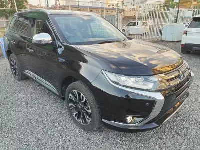 Mitsubishi Plug-in Hybrid Outlander