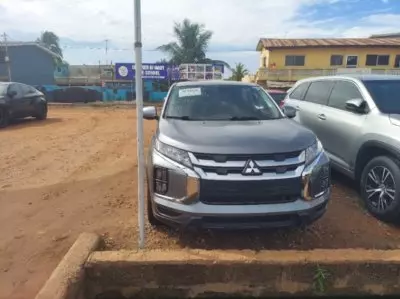 Mitsubishi Outlander Sport