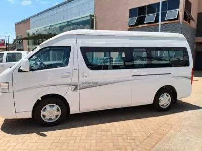 TOYOTA Hiace