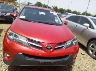 TOYOTA RAV4