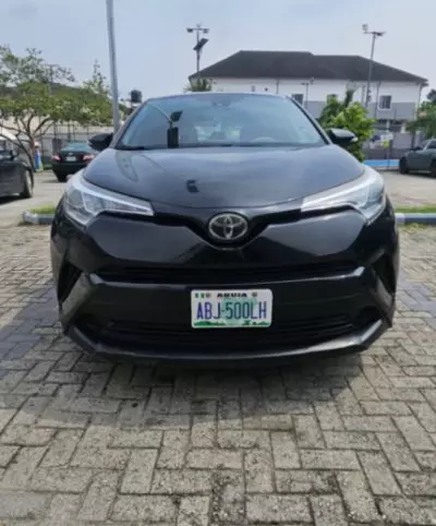 TOYOTA C-HR