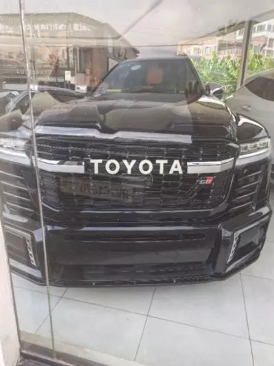 TOYOTA LANDCRUISER VXR