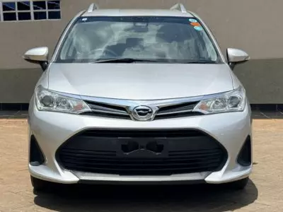 Toyota Fielder 
