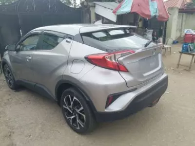 Toyota CH-R