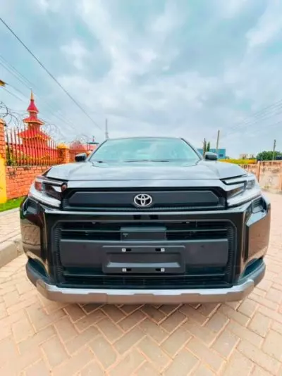 TOYOTA RAV 4