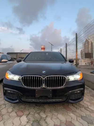 BMW 740 li