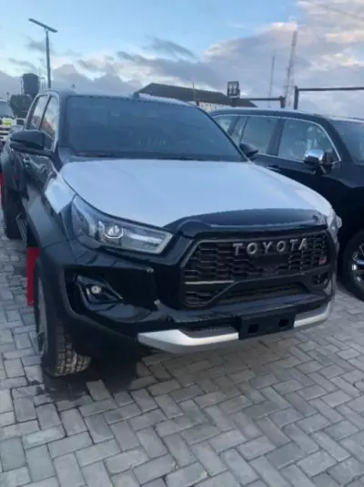 Toyota Hilux Surf