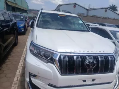 TOYOTA Landcruiser prado TX