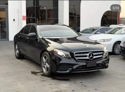 Mercedes-Benz E 300