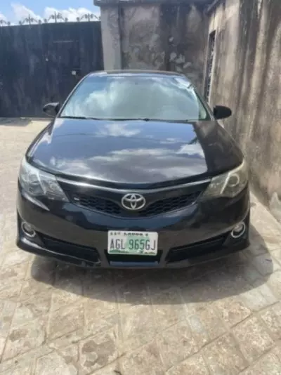 TOYOTA Camry