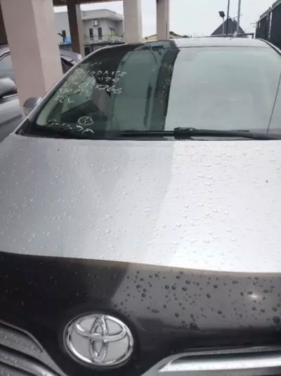 TOYOTA Venza