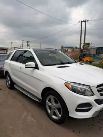 Mercedes-Benz GLE 350