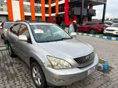 Lexus RX 330