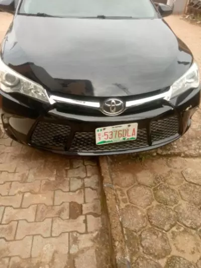 TOYOTA Camry