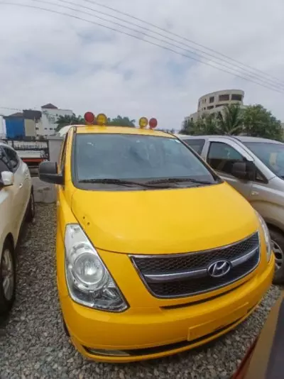 Hyundai Grand starex