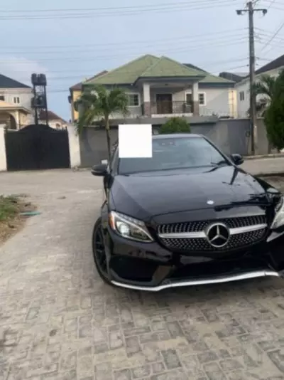 Mercedes-Benz C 300