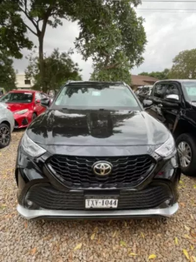 TOYOTA Highlander