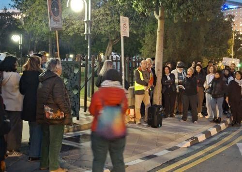 Demonstrators call on Cyprus to sever links with countries attacking Iran