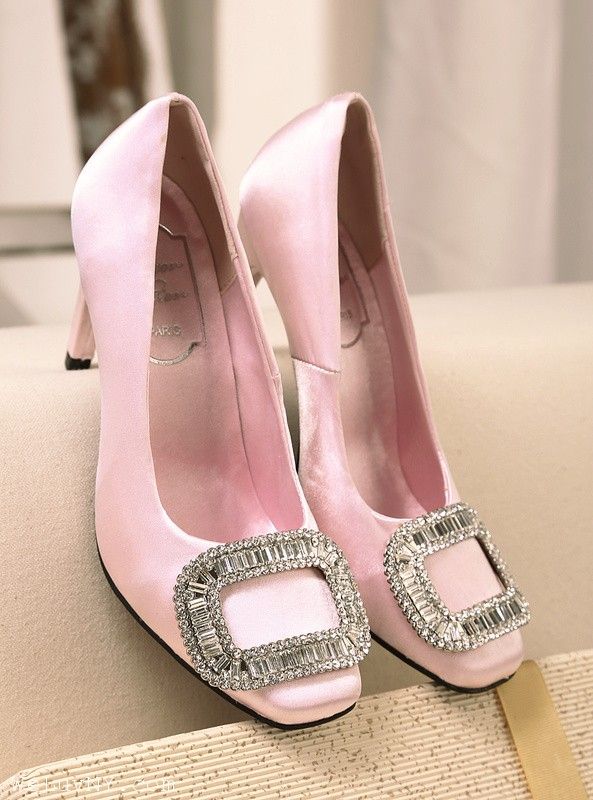 Roger vivier sample on sale sale