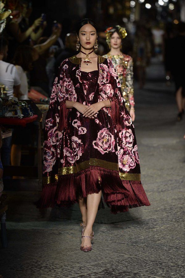 19-dolce-and-gabbana-alta-moda-2016
