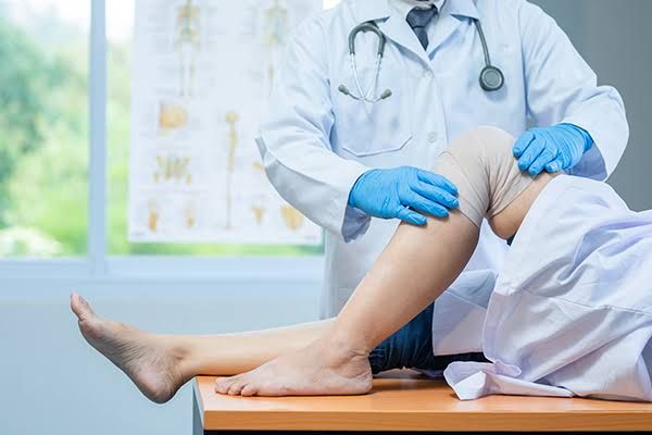 ORTHOPEDIC ONCOLOGY: A GUIDE FOR PATIENTS AND FAMILIES