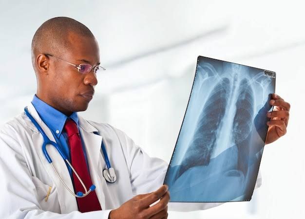 CHEST RADIOLOGY FOR HEART AND LUNG CHECKS