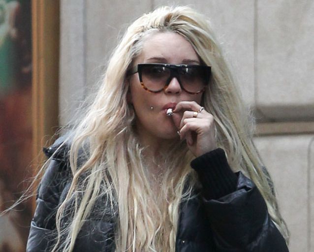 Amanda Bynes seen smoking a hand rolled cigarette in Time Square, New York City, USA.
<P>
Pictured: Amanda Bynes
<P><B>Ref: SPL521698  080413  </B><BR/>
Picture by: GSNY / Splash News<BR/>
</P><P>
<B>Splash News and Pictures</B><BR/>
Los Angeles:	310-821-2666<BR/>
New York:	212-619-2666<BR/>
London:	870-934-2666<BR/>
photodesk@splashnews.com<BR/>
</P>