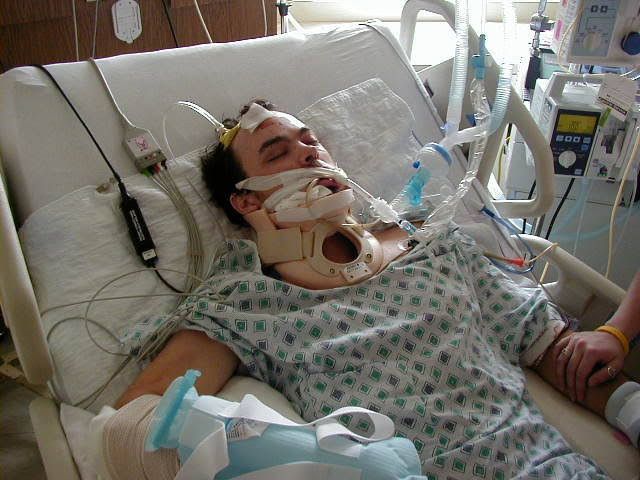 EFFECTIVE STRATEGIES FOR MANAGING HEAD INJURIES EFFECTIVE STRATEGIES FOR MANAGING HEAD INJURIES